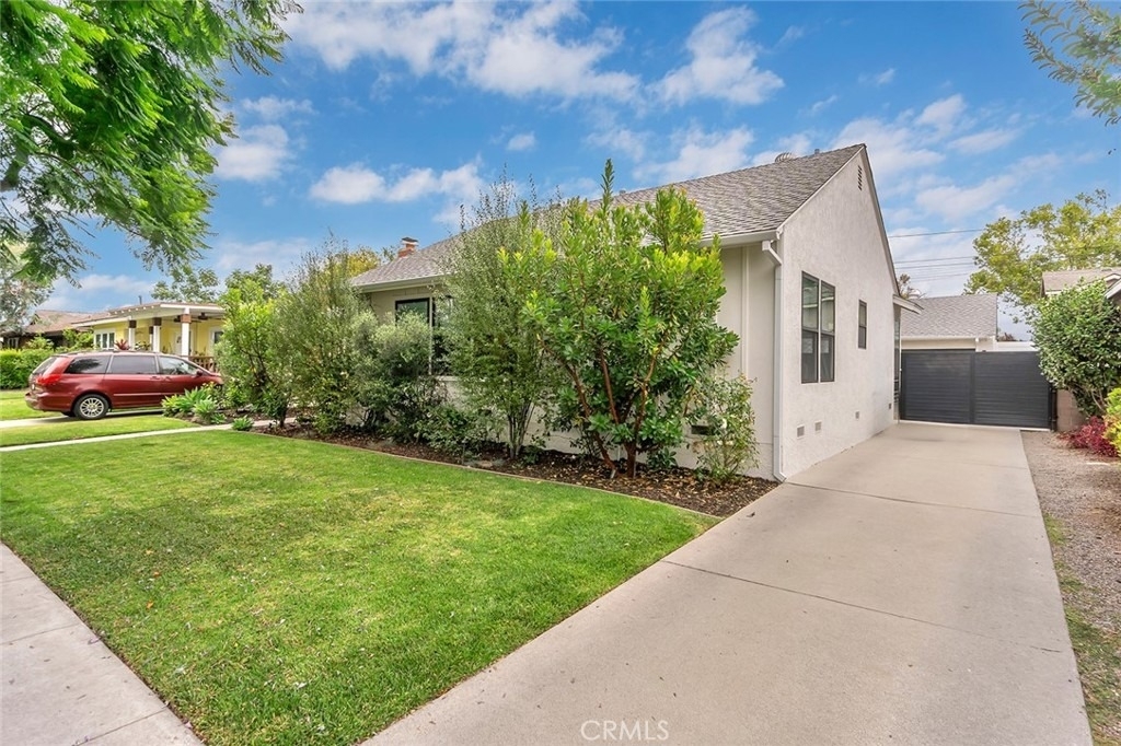 3220 Iroquois Ave. - Photo 4