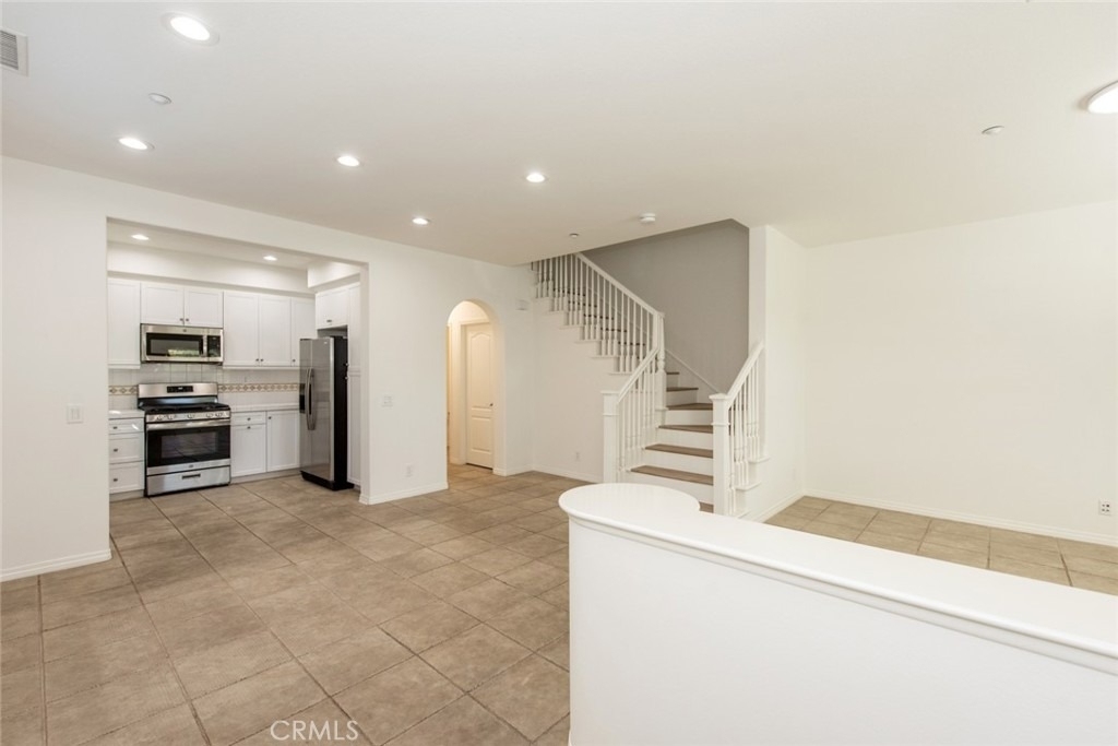 101 Towngate - Photo 3