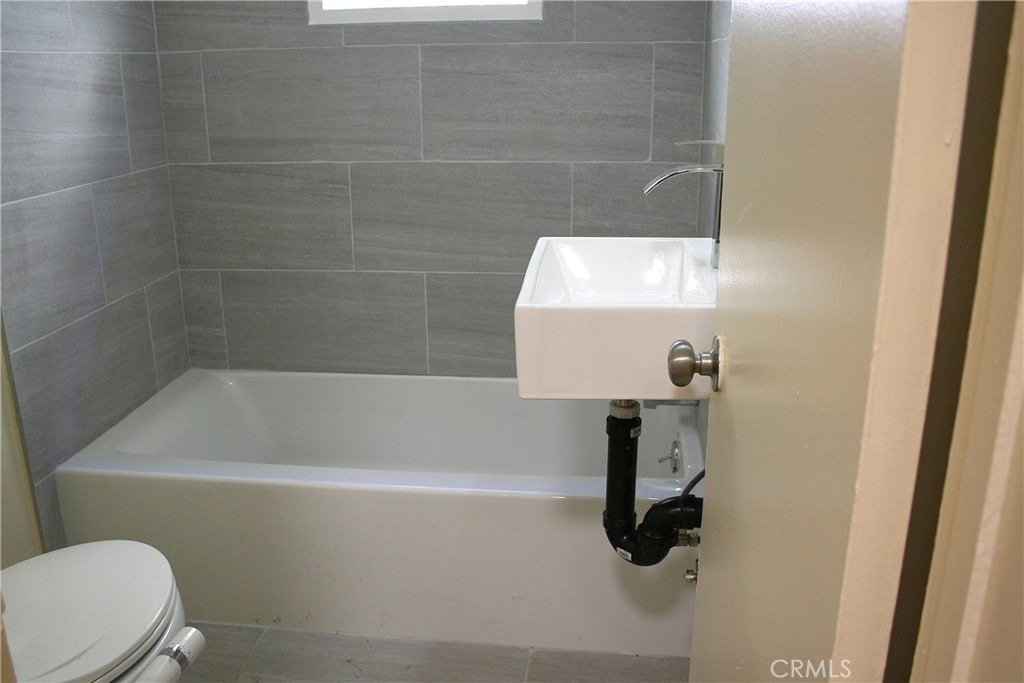 19154 Beach Boulevard - Photo 8