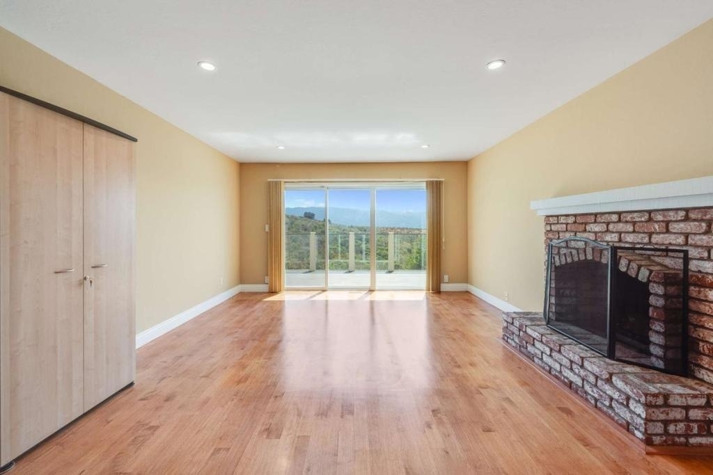208 Crestview Drive - Photo 27