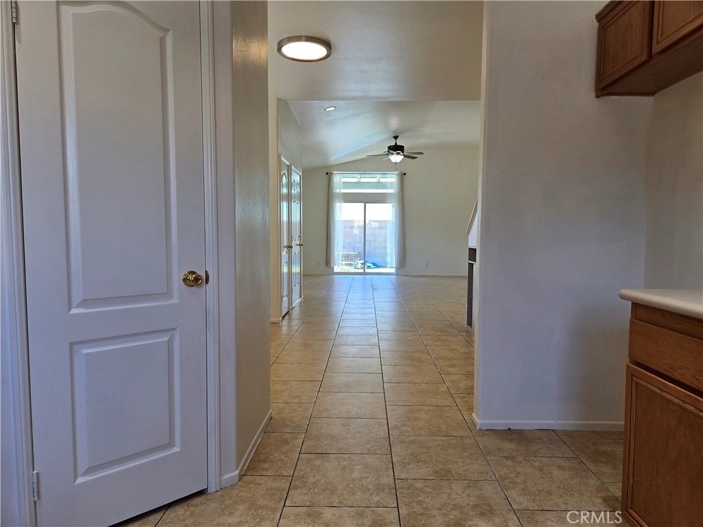 481 N Pinewood - Photo 7