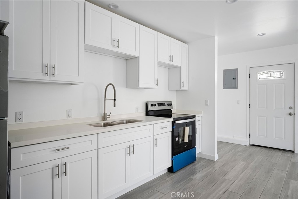 2926 Fairmount Avenue - Photo 6