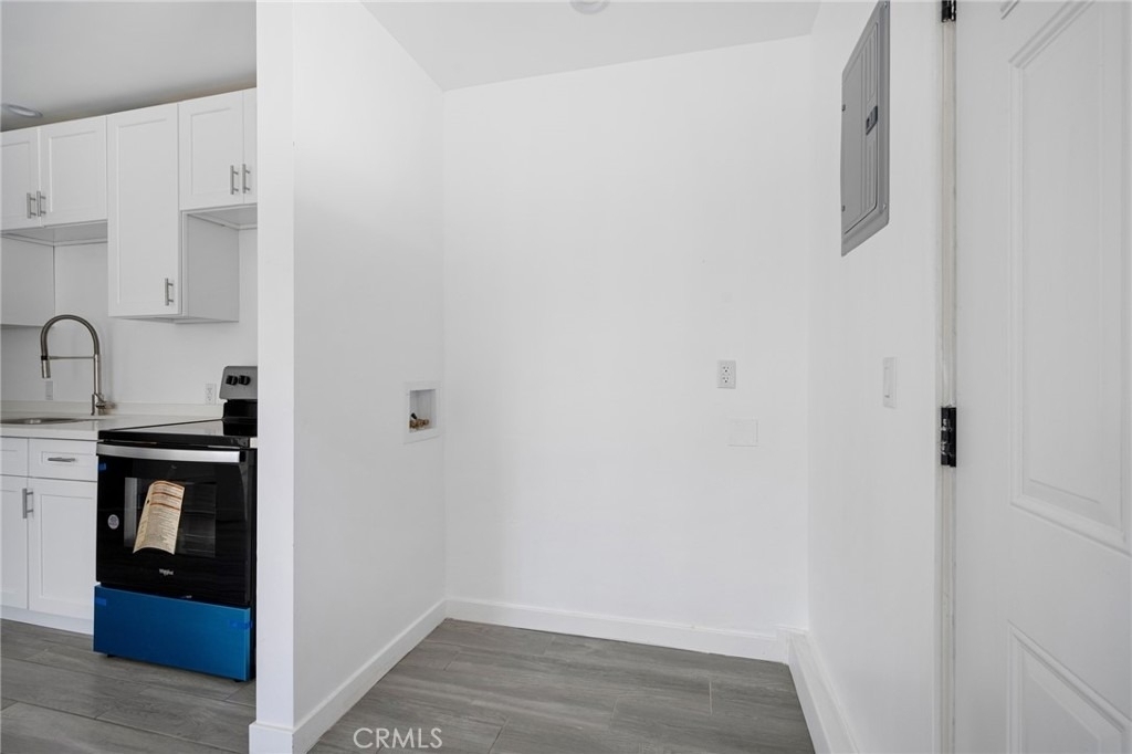 2926 Fairmount Avenue - Photo 7
