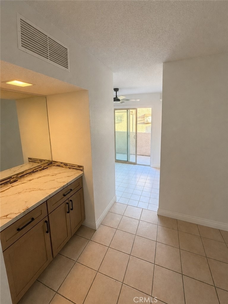2032 S Bon View Avenue S - Photo 6