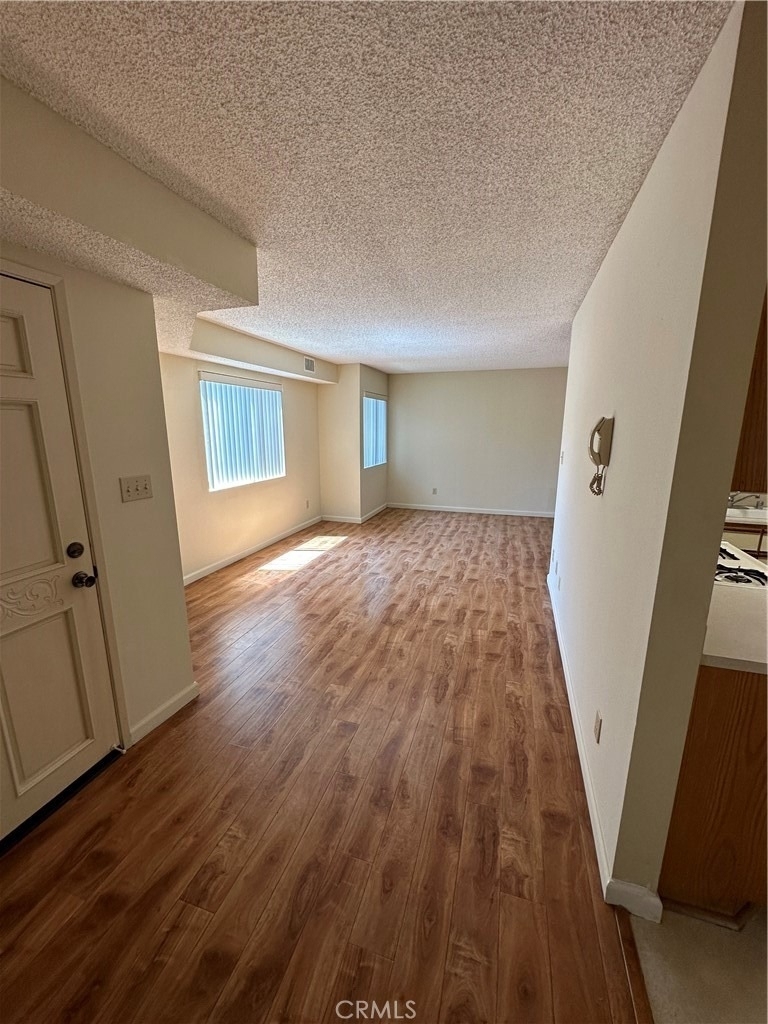 420 Milford Street - Photo 9