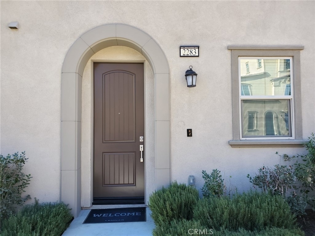 2283 Apple Court - Photo 0