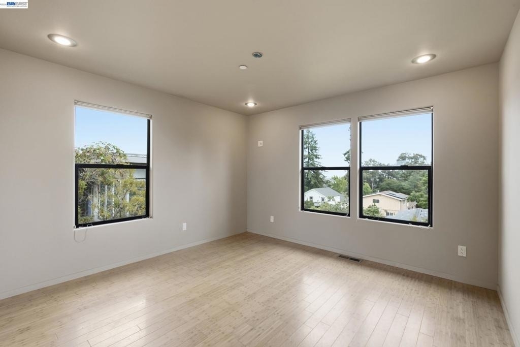 7957 Michigan Ave - Photo 20