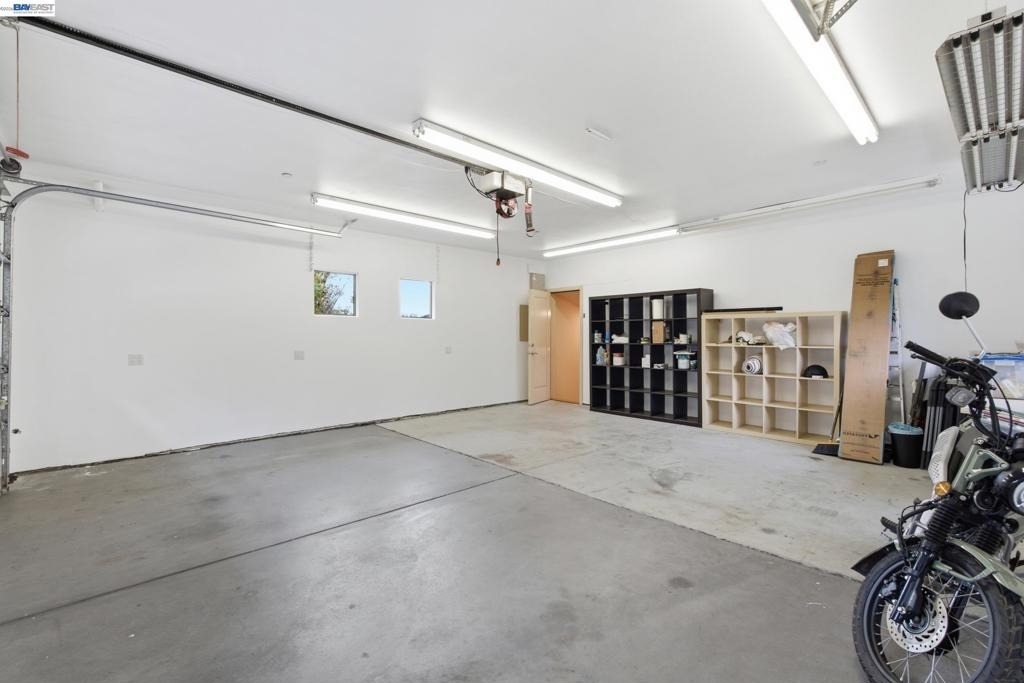 7957 Michigan Ave - Photo 32