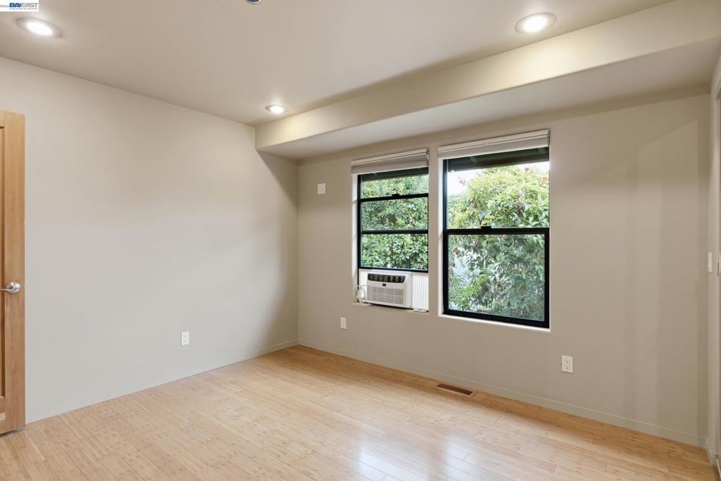 7957 Michigan Ave - Photo 19