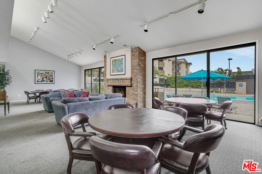 8512 Tuscany Avenue - Photo 34