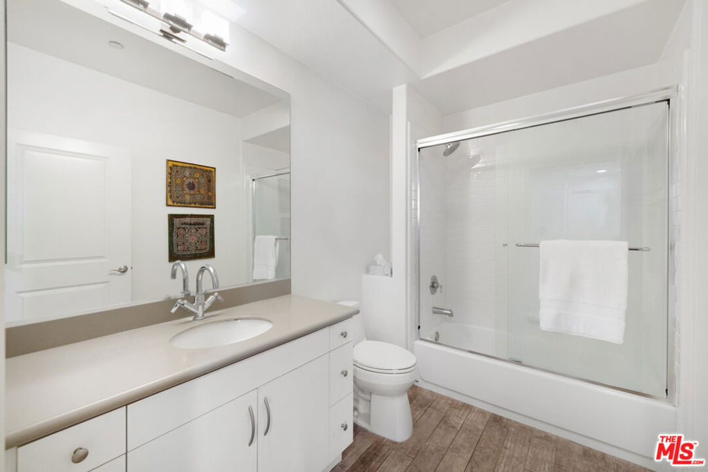 7100 Playa Vista Drive - Photo 11