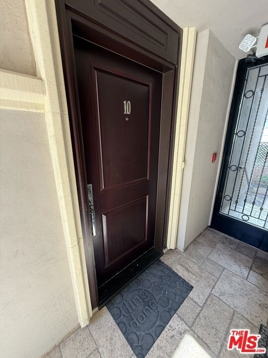 5401 Morella Avenue - Photo 15