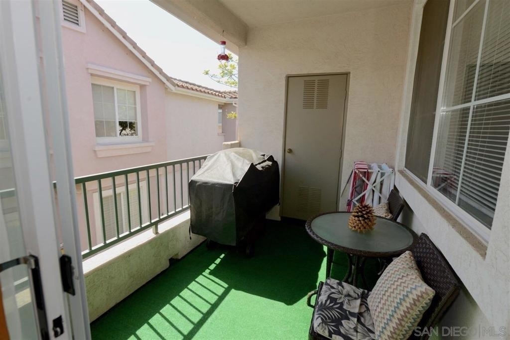 10766 Sabre Hill Dr - Photo 12