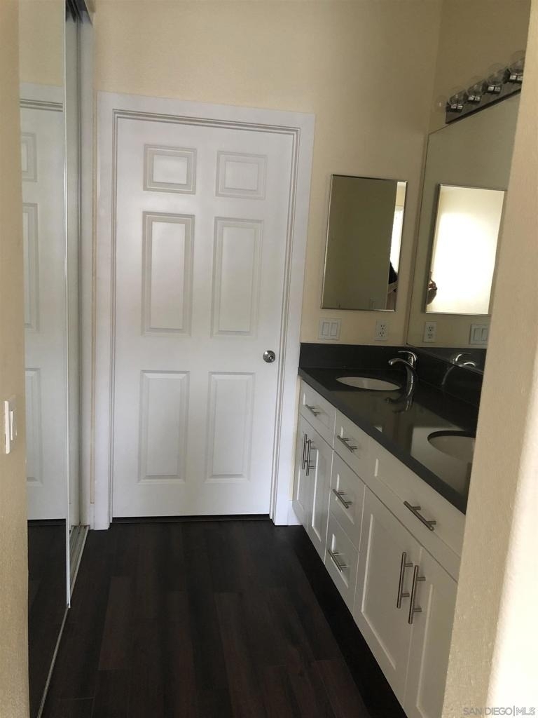 10766 Sabre Hill Dr - Photo 10