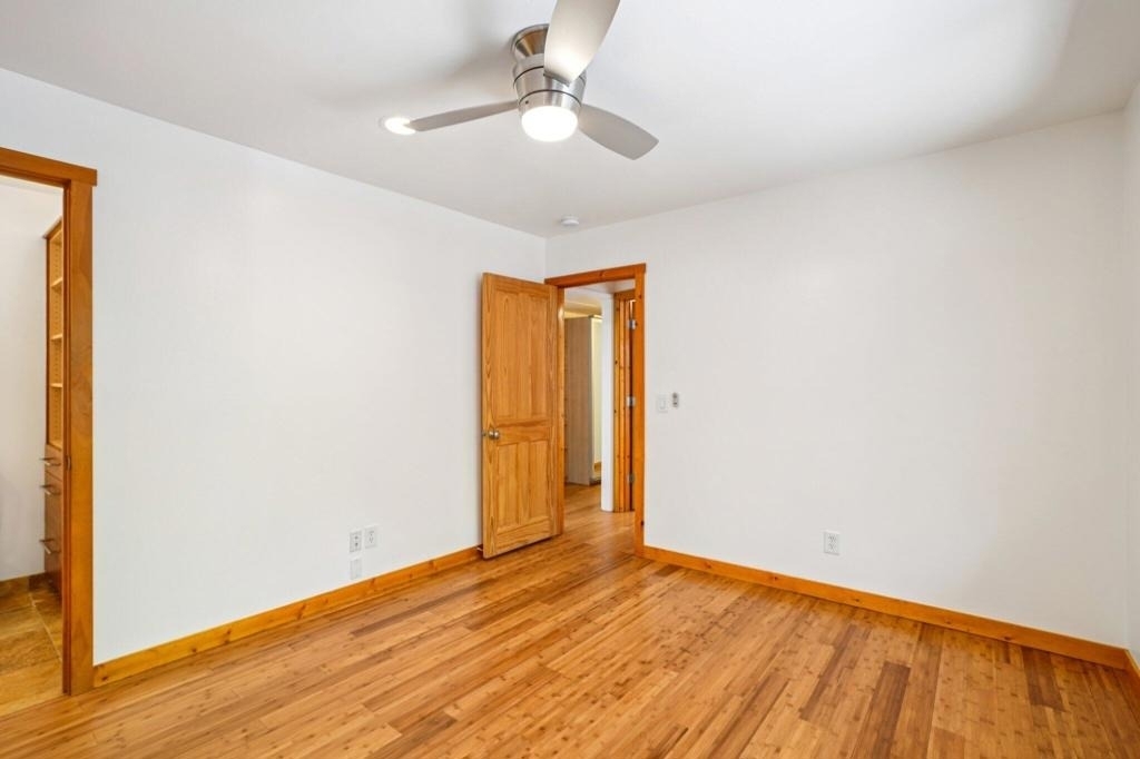 54025 Strawberry Valley Drive - Photo 16