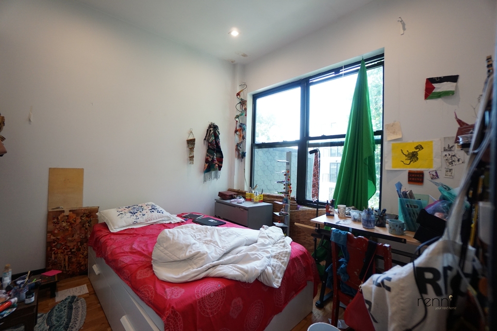 1165 Greene Avenue - Photo 13