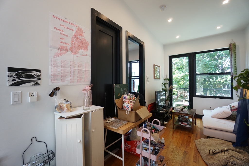1165 Greene Avenue - Photo 2
