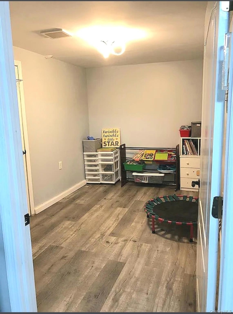 6364 110th Street - Photo 3