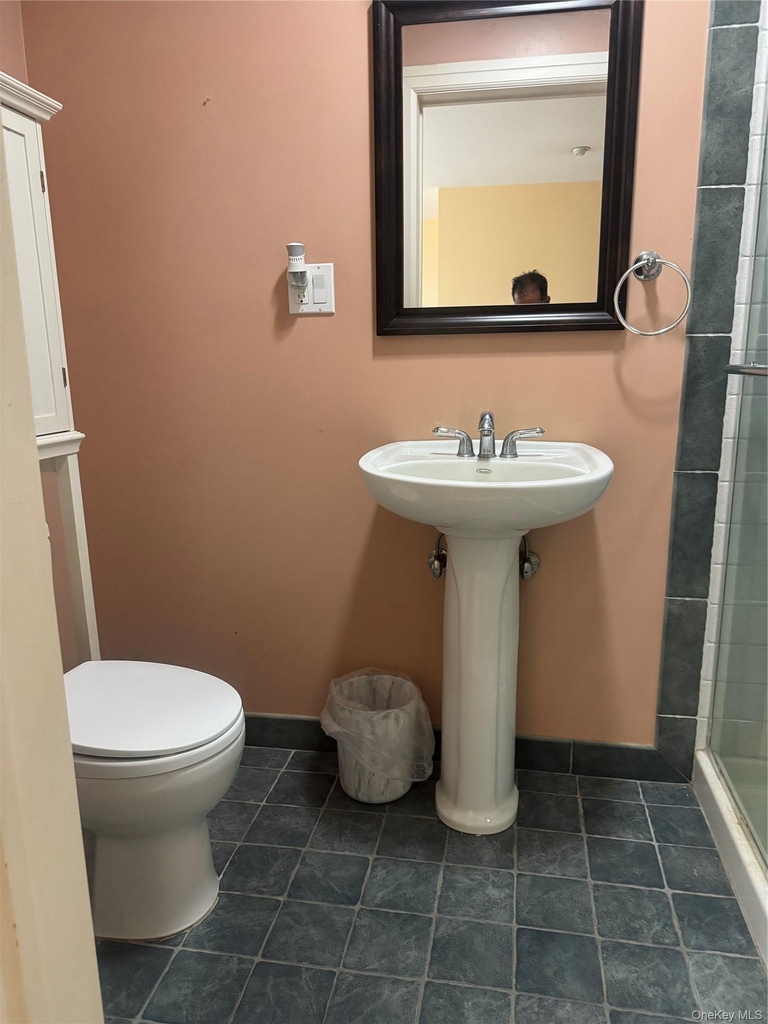 170 E Mineola Avenue - Photo 5