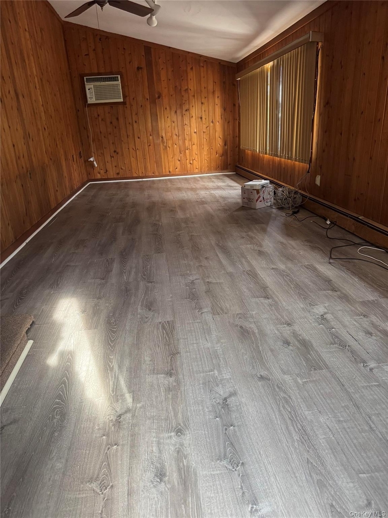 170 E Mineola Avenue - Photo 16