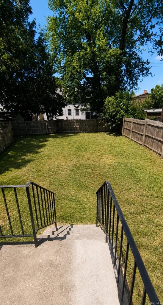 8 Norris Street - Photo 1