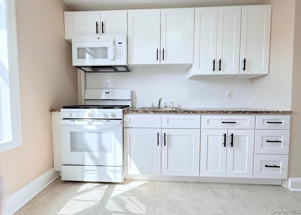 12 Chatsworth Avenue - Photo 7