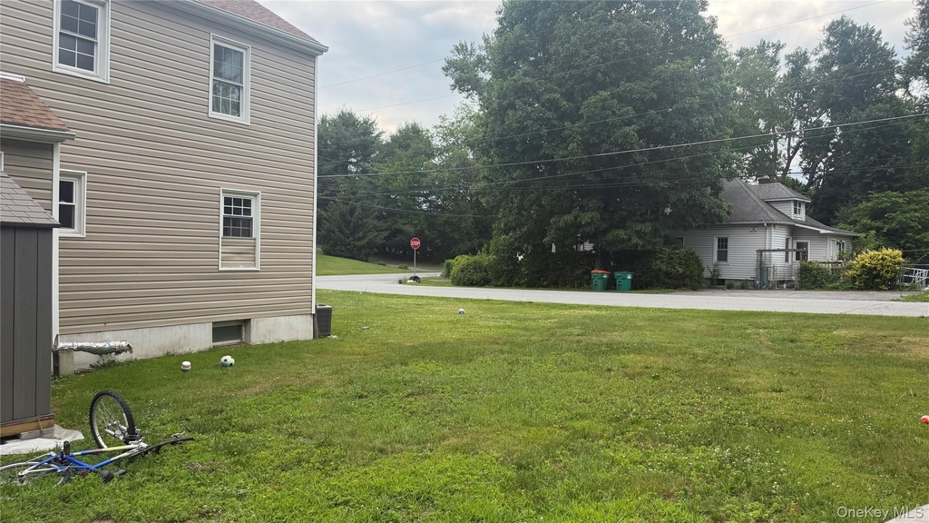 17 Degarmo Road - Photo 4