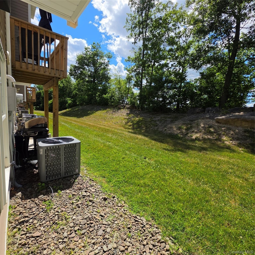 31 Pinto Road W - Photo 25