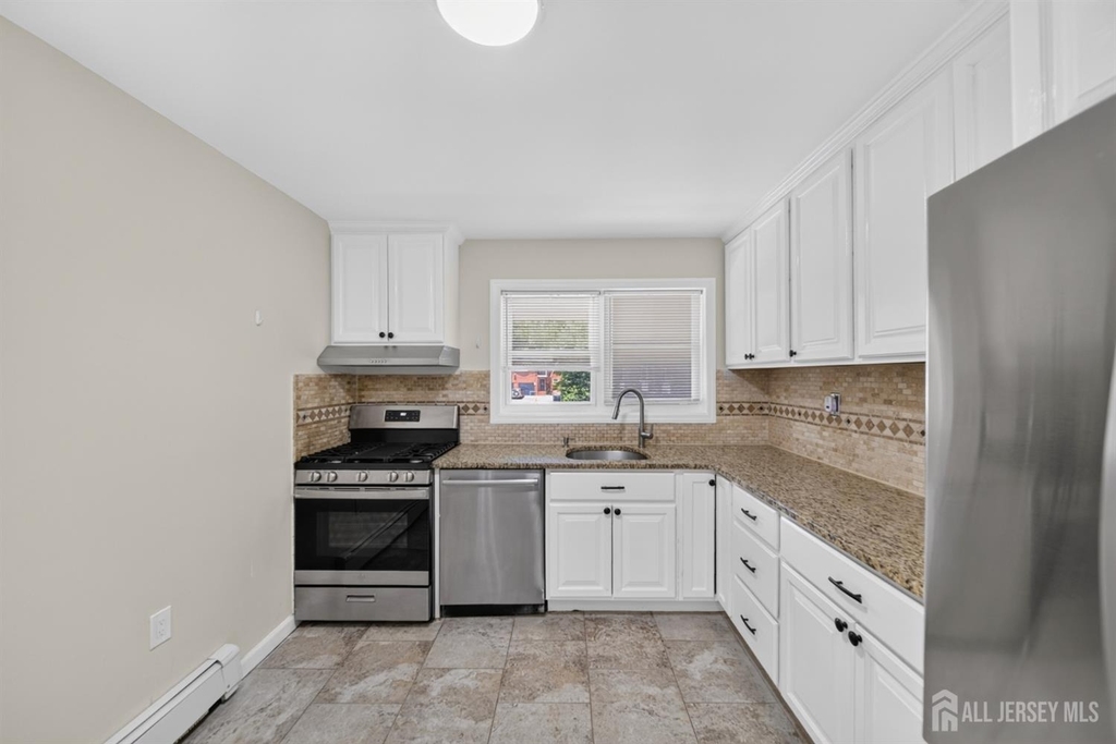 42-a Woodedge Avenue - Photo 4