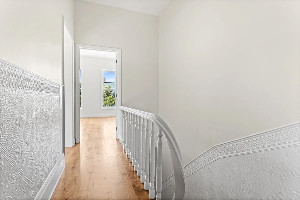 72 Norman Avenue - Photo 2