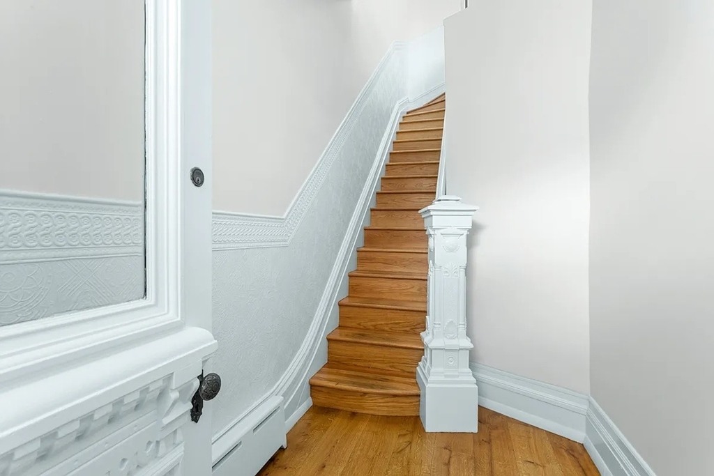 72 Norman Avenue - Photo 3