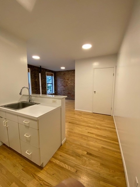 146 Sullivan Street - Photo 2