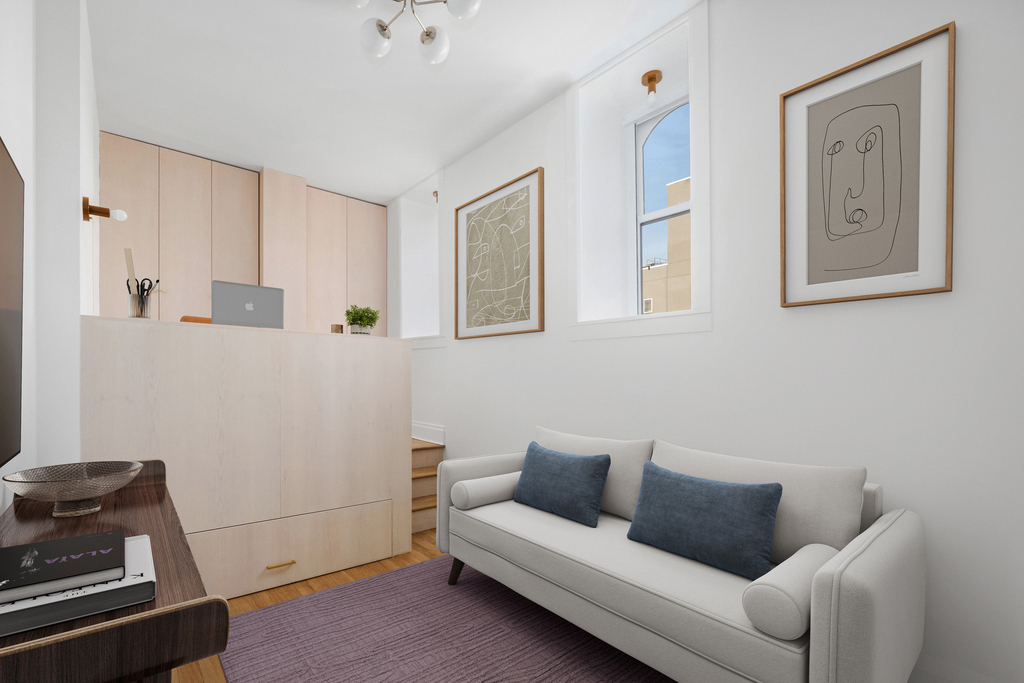 2 Bleecker Street - Photo 11