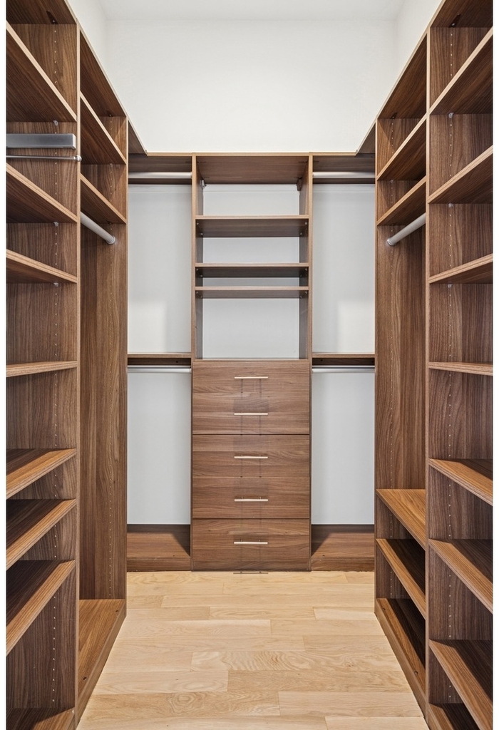 2 Bleecker Street - Photo 7