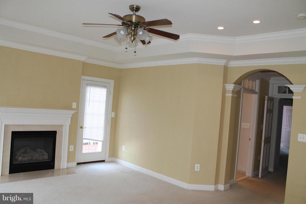 24907 Earlsford Drive - Photo 3