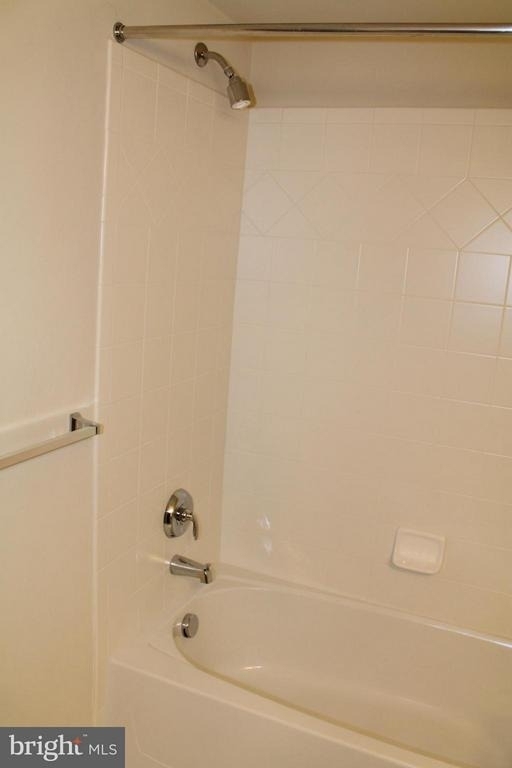 24907 Earlsford Drive - Photo 17