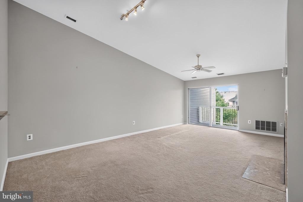20604 Cornstalk Terrace - Photo 8