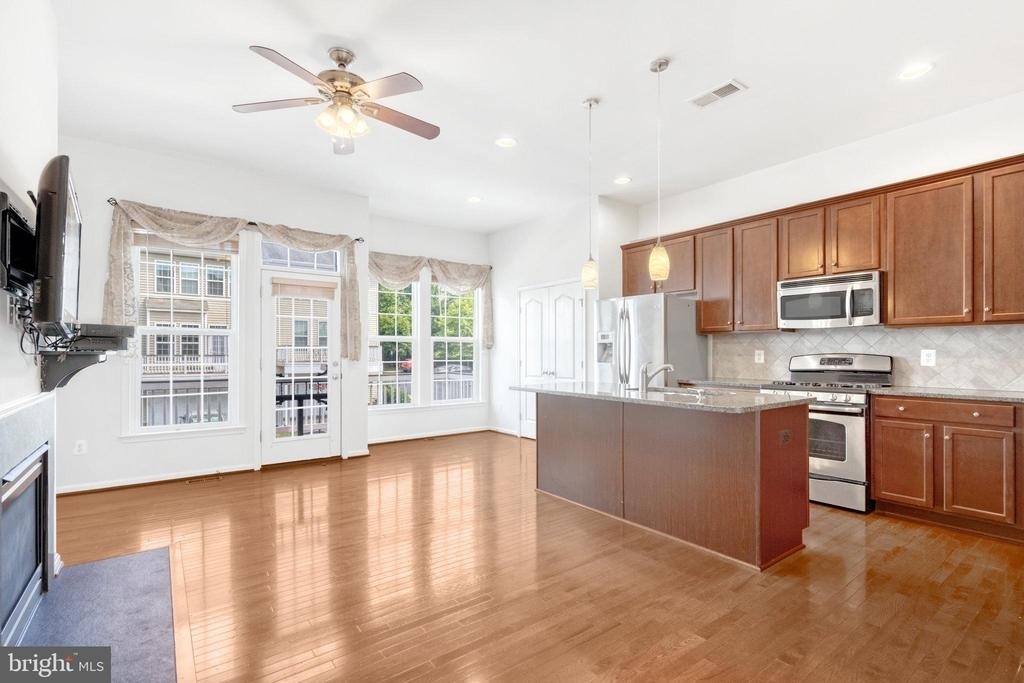 22653 Vienna Green Terrace - Photo 13