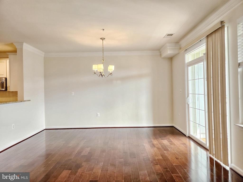 44115 Peirosa Terrace - Photo 4