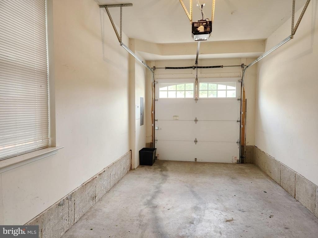 44115 Peirosa Terrace - Photo 31