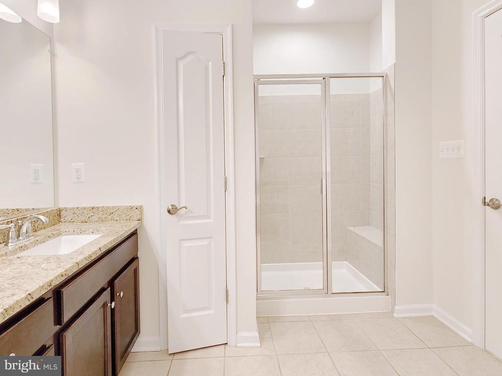 44115 Peirosa Terrace - Photo 24