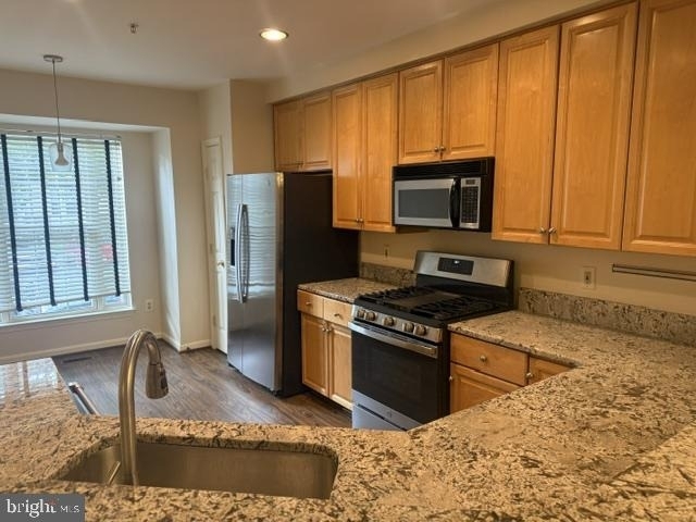 1581 Leeds Castle Drive - Photo 10