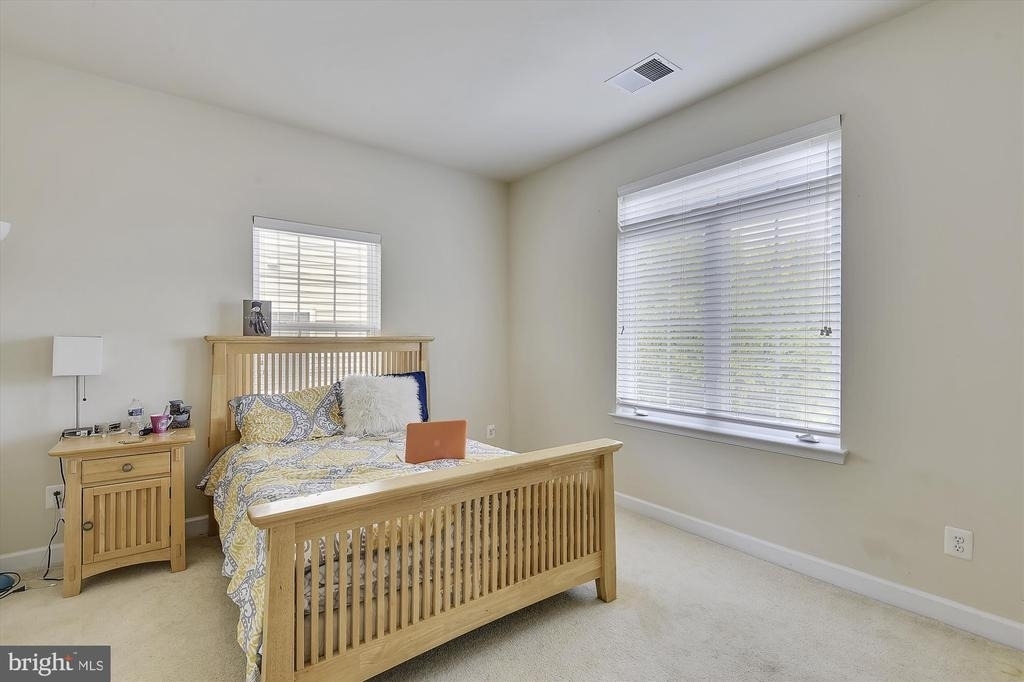 6087 Piney Woods Court - Photo 15