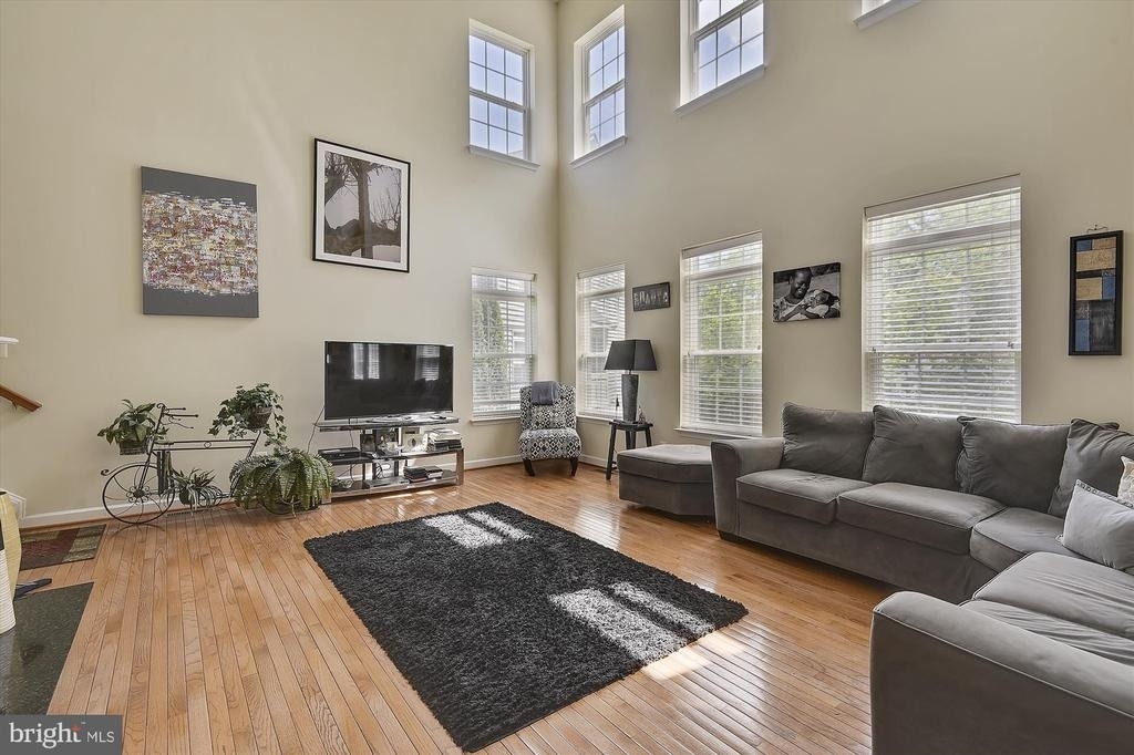 6087 Piney Woods Court - Photo 11