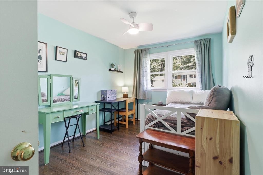 10703 Almond Street - Photo 15