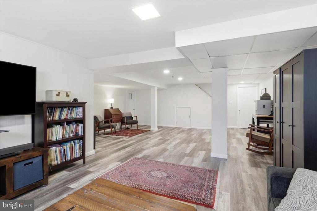 10703 Almond Street - Photo 19