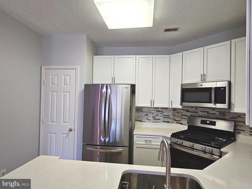 6005 Rosebud Lane - Photo 1