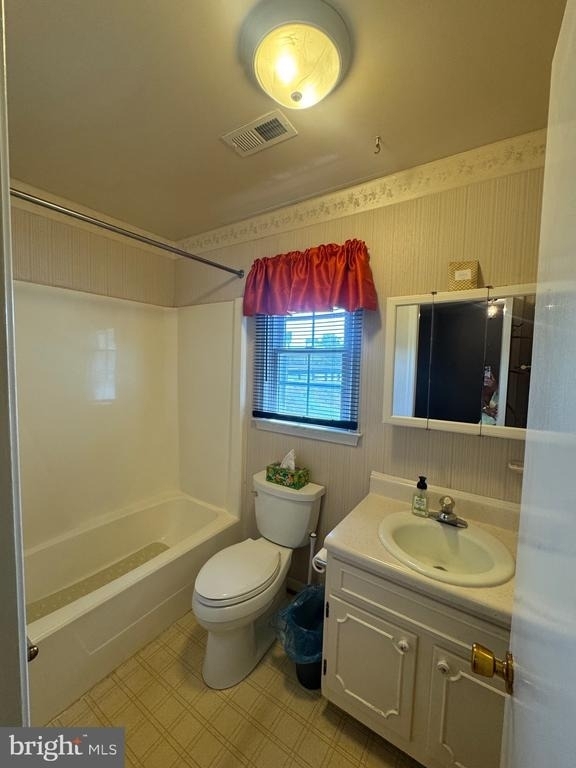 100 Greenbrier Terrace - Photo 5