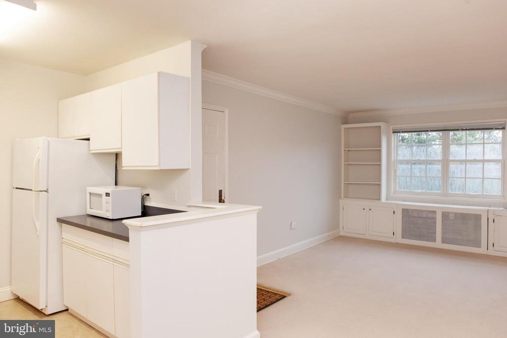 1712 W Abingdon Drive - Photo 7