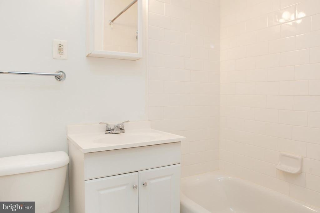 1712 W Abingdon Drive - Photo 18